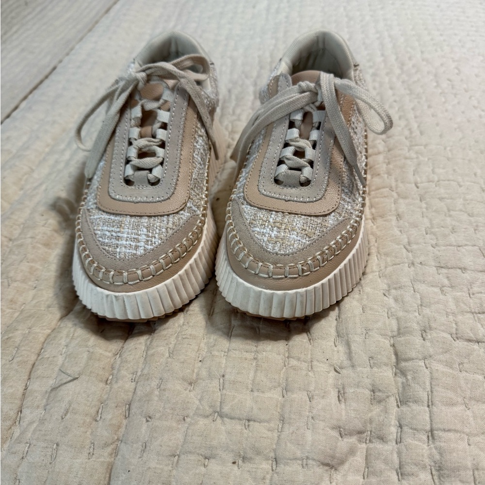 Dolce Vita 7.5 cream woven sneakers